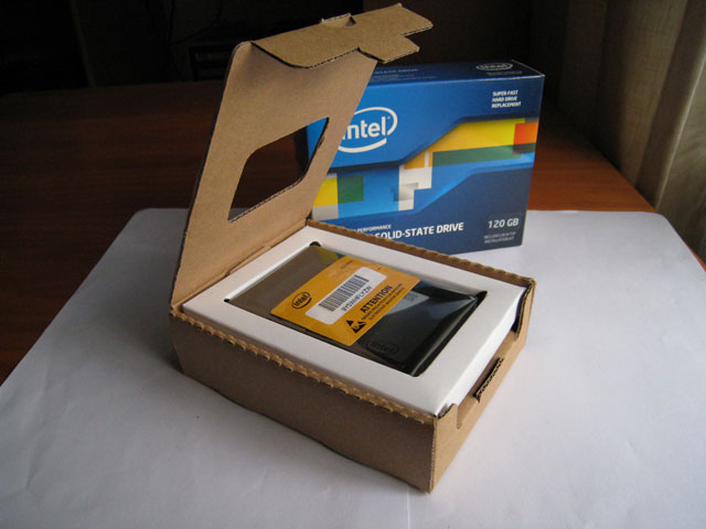 http://www.aidewindows.net/images/mat/ssd-intel-520-boite.jpg