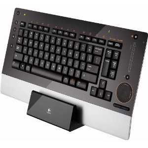 Logitech K750